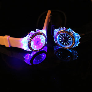 TRENDY LED FLASH LUMINOUS  7 COLOR LIGHT WRISTWATCH