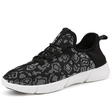 Load image into Gallery viewer, Led Fiber USB Recharge glowing Sneakers